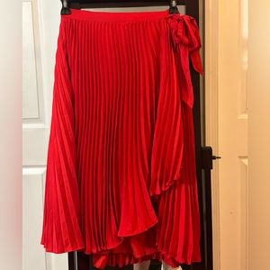 Pleated skirt